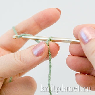 Как научиться вязать спицами и крючком: подробная инструкция для новичков - Лайфхакер